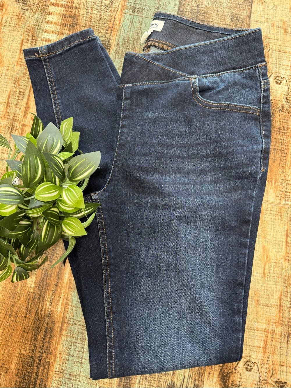Women’s “M Jeans by: MAURICES” Skinny Jeans | #T88